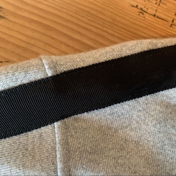 RO&BE sweatshirt size large - Picture 6 of 10